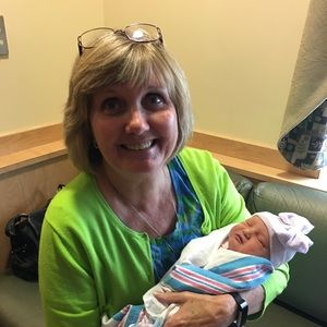 Meet your Posher, Sharon